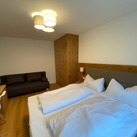 Apartments Freitag - H1 Winden am See ภายนอก รูปภาพ