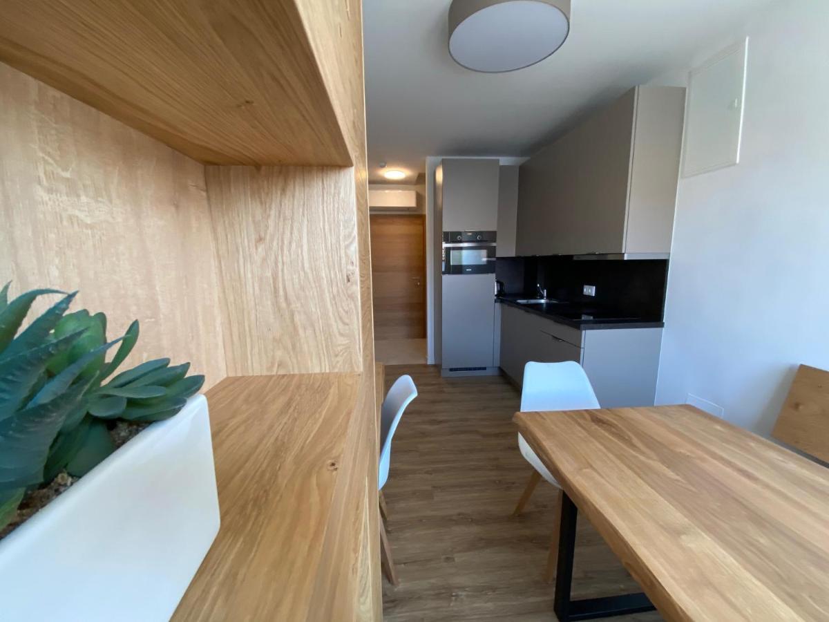 Apartments Freitag - H1 Winden am See ภายนอก รูปภาพ