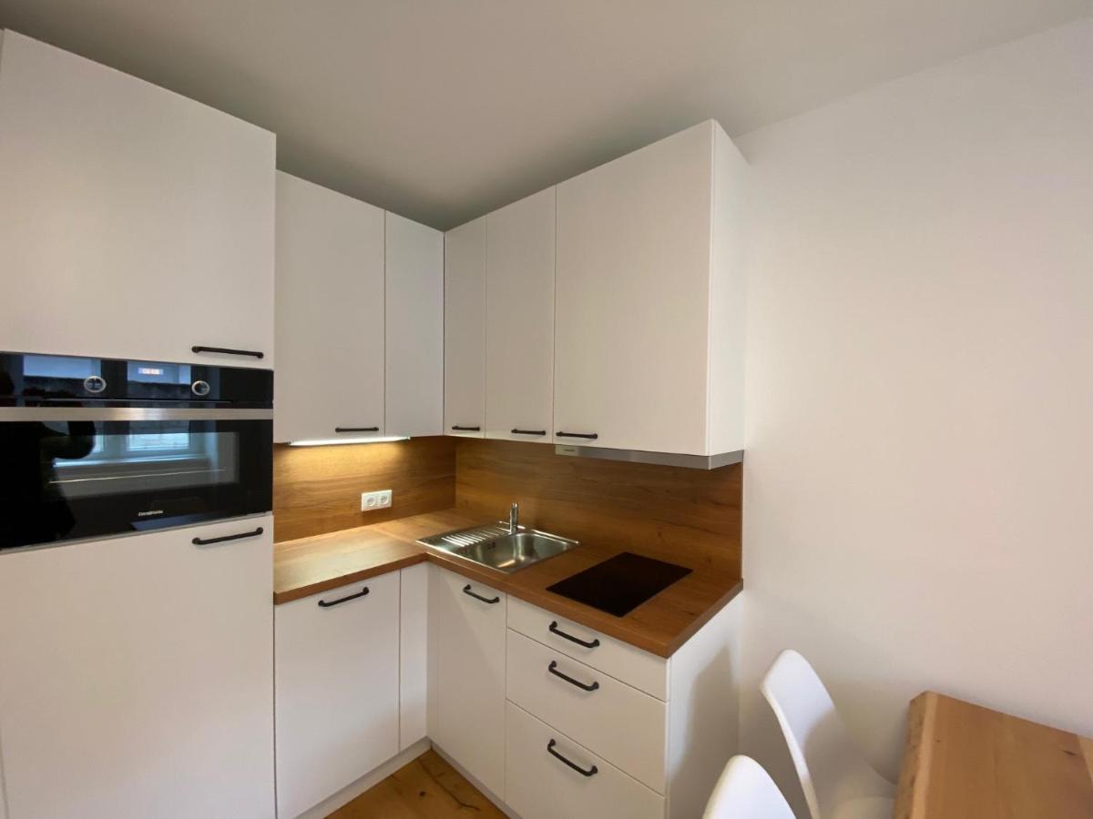 Apartments Freitag - H1 Winden am See ภายนอก รูปภาพ