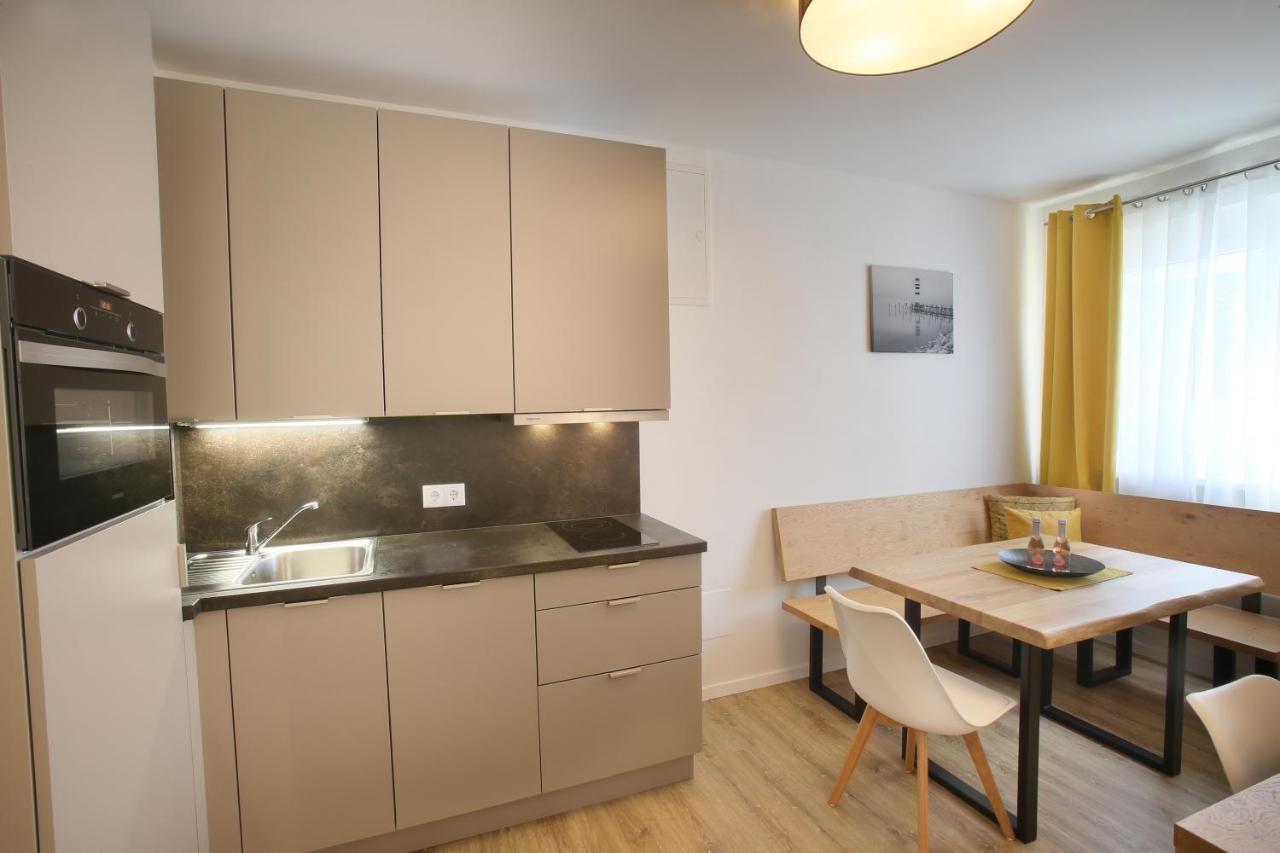 Apartments Freitag - H1 Winden am See ภายนอก รูปภาพ